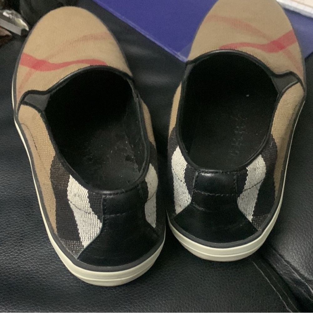 Burberry Tan and Red Women's Sneakers - Picture 2 of 3